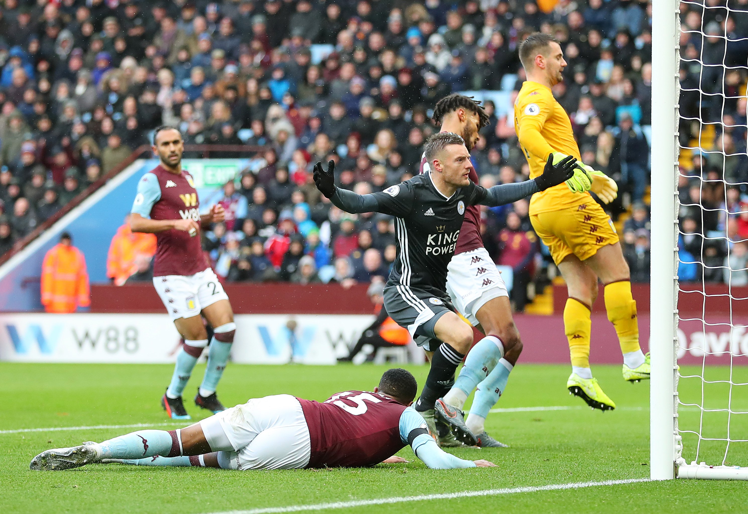 柯林斯并未 柯林斯并未